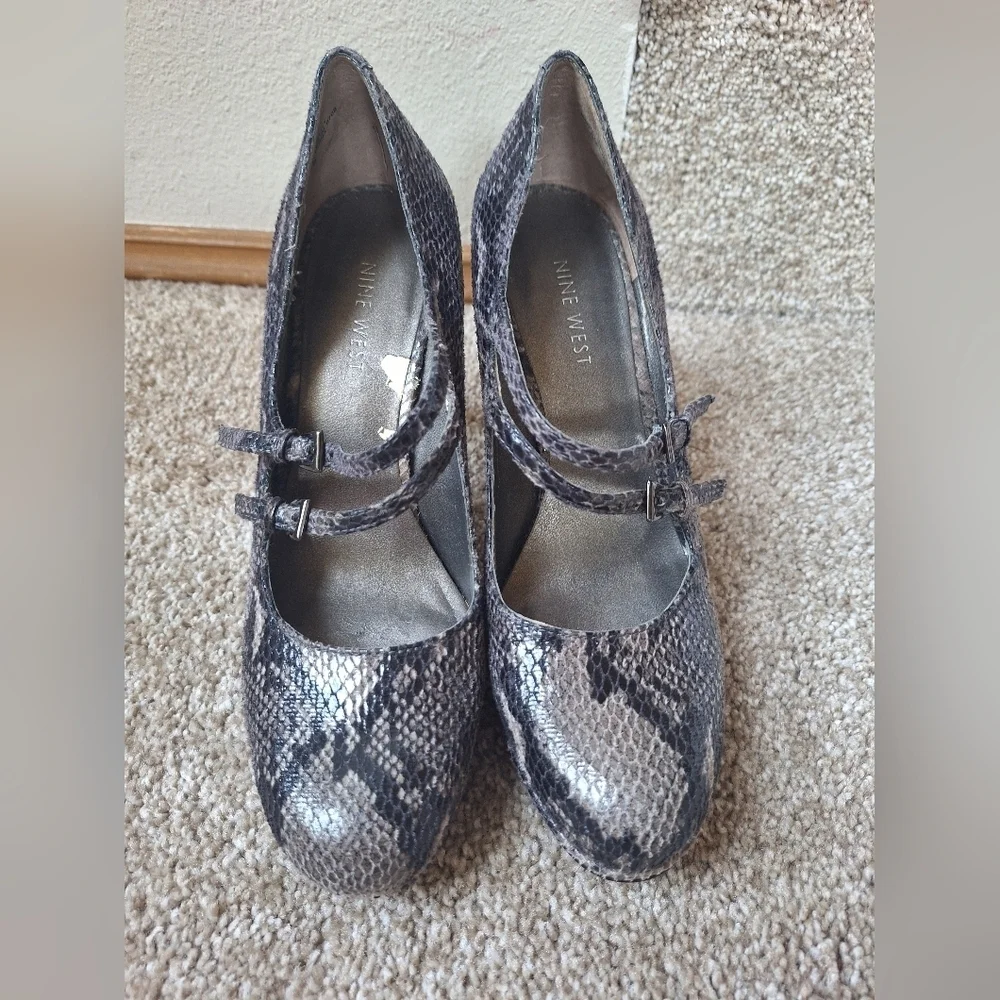 NINE WEST Mary Jane Snake Print Platform Heels Womens Size 6M